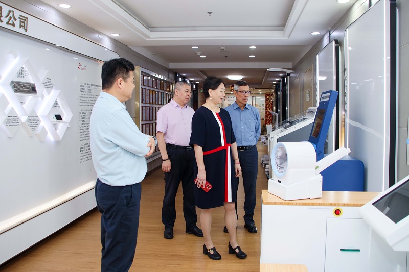 IMG_4424(1).jpg IMG_4424(1).jpg