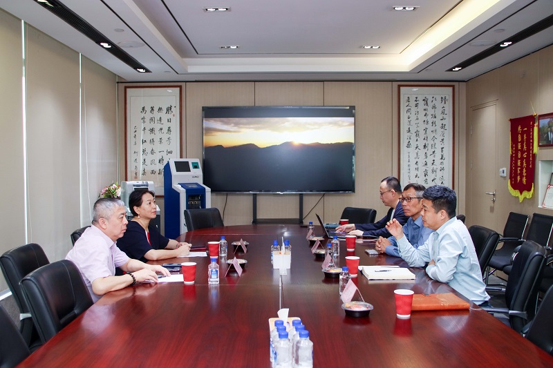 IMG_4403(1).jpg IMG_4403(1).jpg